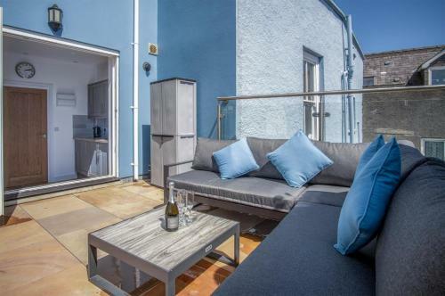 Ramsey Apartment - 2 Bedroom Apartment - Tenby