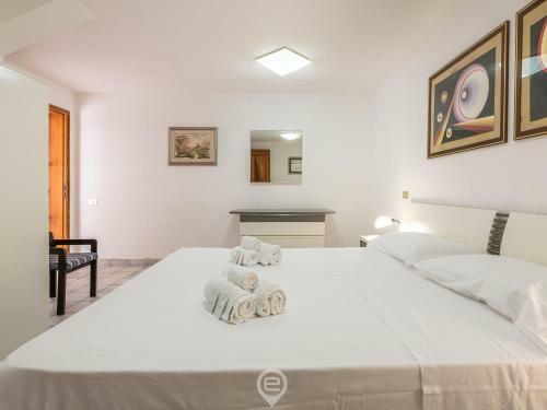 Villa Dess� - Near Is Molas Golf Club