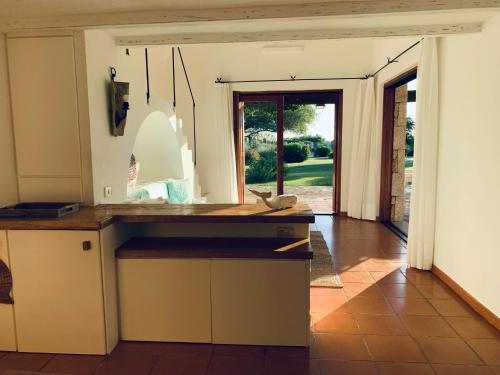 Bouganvilla By The Beach - San Teodoro 1