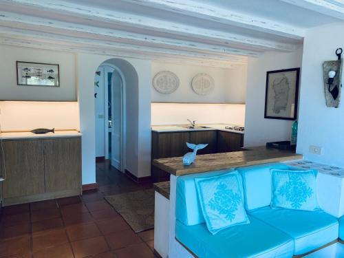 Bouganvilla By The Beach - San Teodoro 1