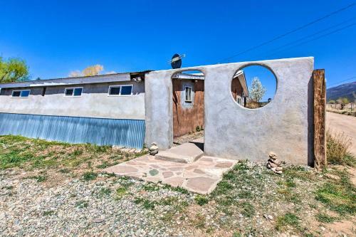 El Prado Escape With Large Yard About 9 Mi To Taos