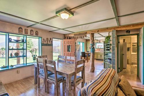 El Prado Escape With Large Yard About 9 Mi To Taos