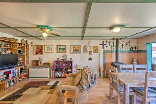 El Prado Escape With Large Yard About 9 Mi To Taos