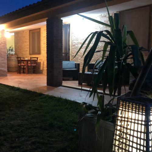Casa Di Campagna Con Terrazzo Panoramico(3 Km Dal Mare)