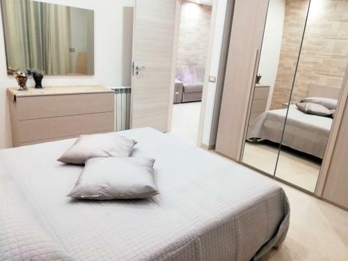Apartamento Baia Dei Delfini