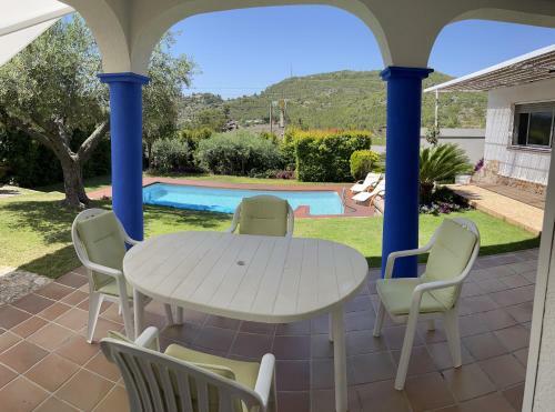 Villa Les Columnes