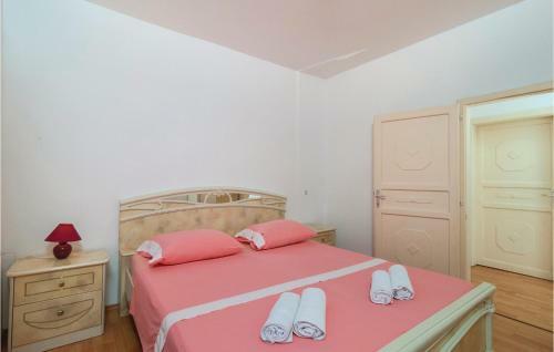 Holiday Home Pucisca Gospe Lurdske