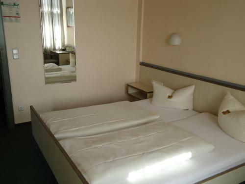 Motel Hotel Und Rasthof Avus