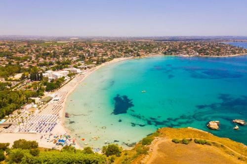 Villa Calliope Fontane Bianche Sea View Pool