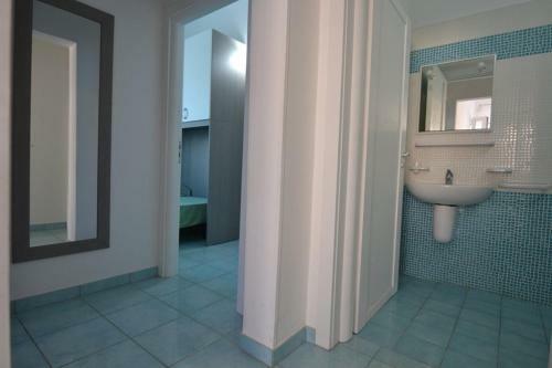 Apartamento Trilocale A 50m Dal Mare - Cod 100