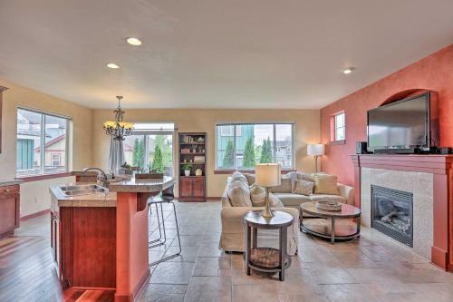 Welcoming Bend Home Less Than 4 Mi To Pilot Butte!