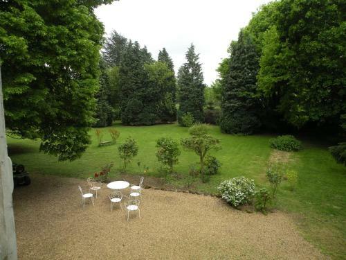 Bed & Breakfast Les Talvasi�res