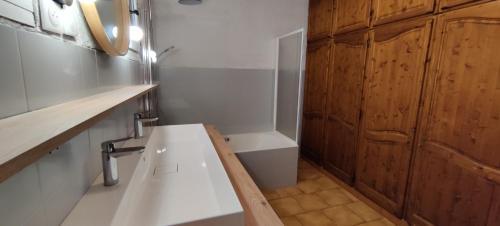 Villa / Vue � Couper Le Souffle Entre Terre Et Mer