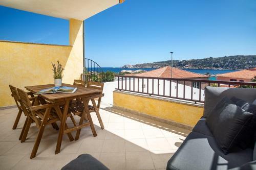 Apartamento Fronte Mare Capo Testa 1
