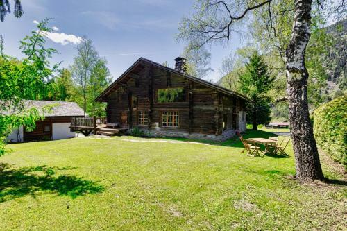 4br Traditional Chalet Bbq + Fireplace + View