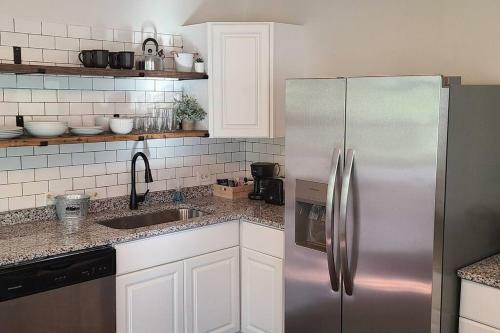 Cottage On 4 Acres, 8 Min To Shops, 15 Downtown/ut