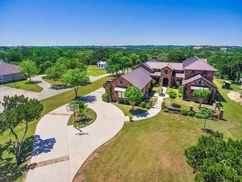 Tuscan Villa On 1 Acre 8 Min To Downtown!