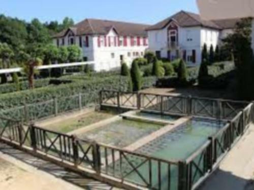 Gite Louer, 2 Bedrooms, 4 Persons - Fr-1-360-719
