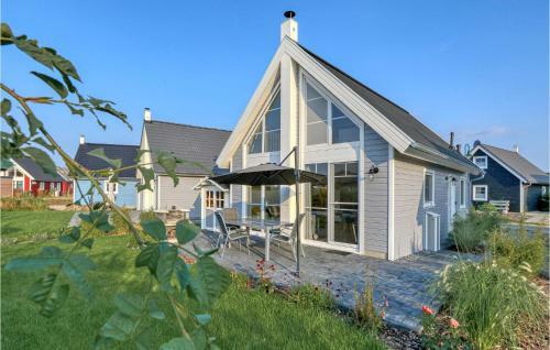Beautiful Home In Zerpenschleuse With 2 Bedrooms