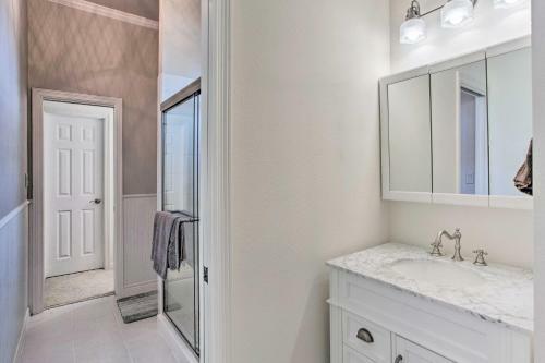 Chic Ranch Villa Less Than 5 Mi To Lake Ray Roberts!