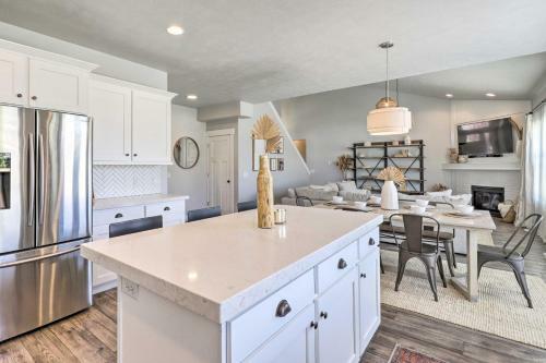 Chic Vineyard Getaway With Yard About 8 Mi To Byu