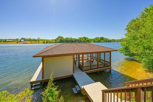 Lake Time To Unwind