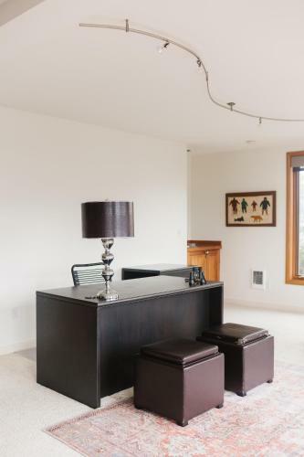 Waterfront Rooftop Deck On Lake Union 3br 3ba Extended Stay