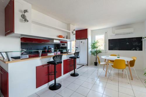 Apartamento Superbe Appartement Duplex T4, Balcon Et Clim