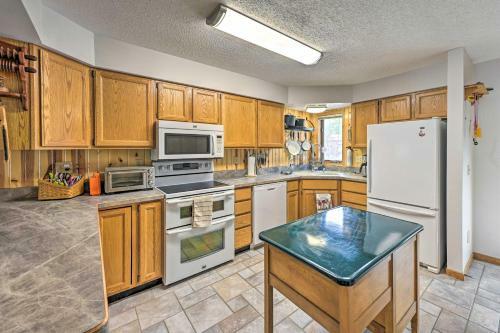 Apartamento Riverside Wisconsin Dells Condo And Pool Access