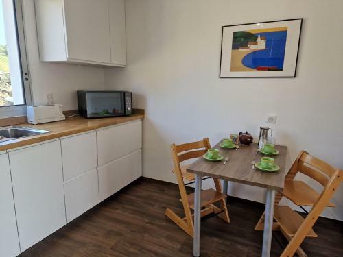 Holiday Home With Sea View, Plougasnou