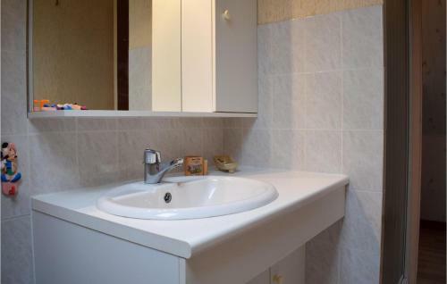 Awesome Home In Plouha With 1 Bedrooms