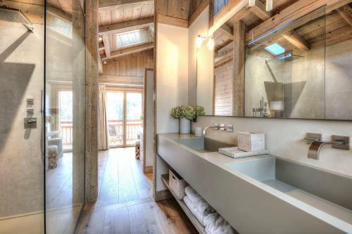 Immobilier De Montagne - La Collection - Crespin