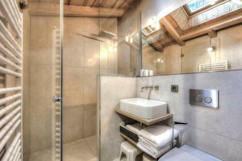 Immobilier De Montagne - La Collection - Crespin