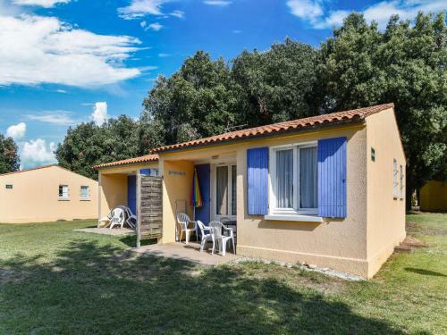 Charming Holiday Home In Saint-savinien With Private Pool