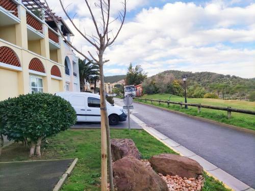 Apartamento Grand Studiot2 � Pierre Et Vacances Cap Est�rel
