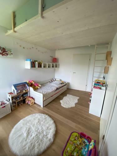 Maison Sevrier, Proche Lac D'annecy, 4 Ch, 3 Sdb