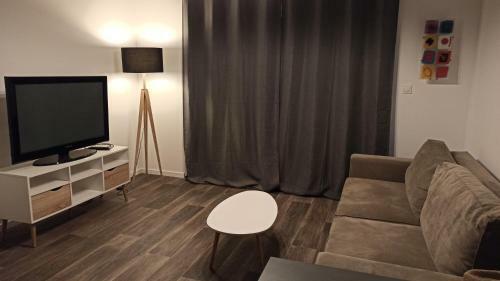 Maison 2 Chbres Lumineuse � 25mn Des Plages