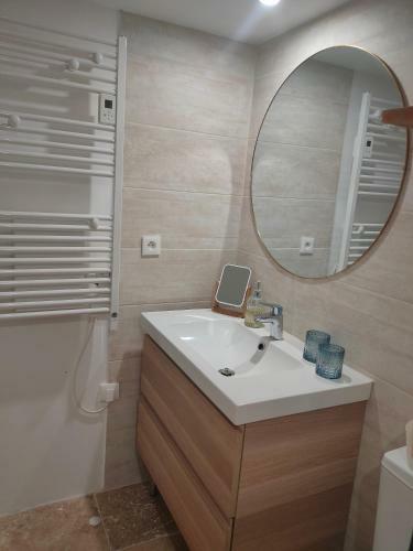 Le Secret Du Moulin, Agr�able Tiny House Villefort