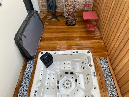 Tr�s Belle Villa � 15 Minutes De Mer
