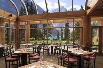 Moraine Lake Lodge