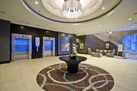 Pinnacle Hotel At The Pier
