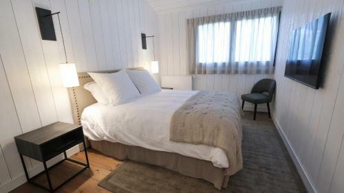 Villa Mooreva Lodge - Services, Climatisation, Piscine Chauff�e, Plage � 80m