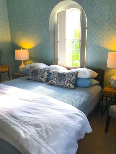 Bed & Breakfast West End Inn