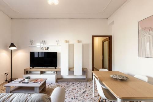 Trigona 4 Apartment