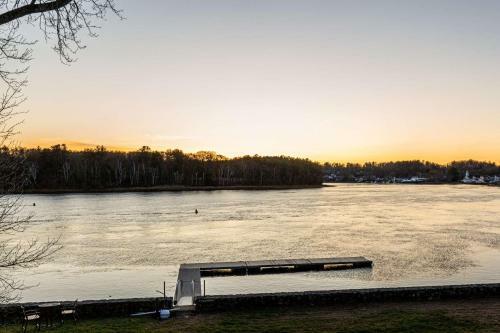 Riverbend Landing