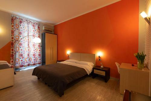 H Rooms Boutique Hotel