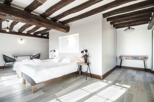 Bed & Breakfast Jardin Des Sens, La Rente D'eguilly