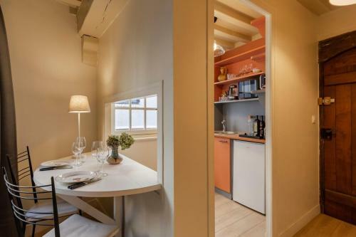 Apartamento "couleur Corail" Studio With Fireplace - City Center