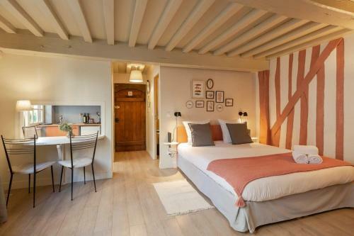 Apartamento "couleur Corail" Studio With Fireplace - City Center