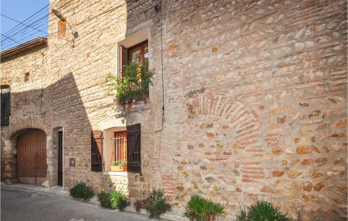 Awesome Apartment In Torreilles W/ 1 Bedrooms